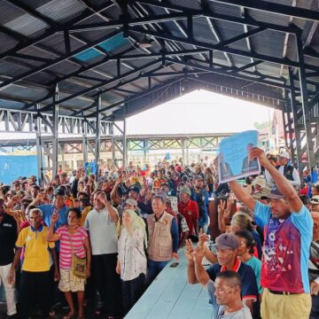 IMG-20250704-WA0085 Tiba di Ansus, MDF Komitmen Perjuangkan Aspirasi Masyarakat Yapen Barat