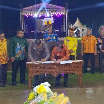 Pemkab Kepulauan Yapen Hadiri Perayaan 107 Tahun Biak Numfor dan Deklarasi DOB Provinsi Kepulauan Papua Utara