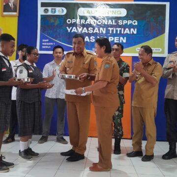 IMG_20250811_170542 Bupati Kepulauan Yapen Hadiri Launching Satuan Pelayanan Pemenuhan Gizi (SPPG) oleh Yayasan Titian Mas Yapen