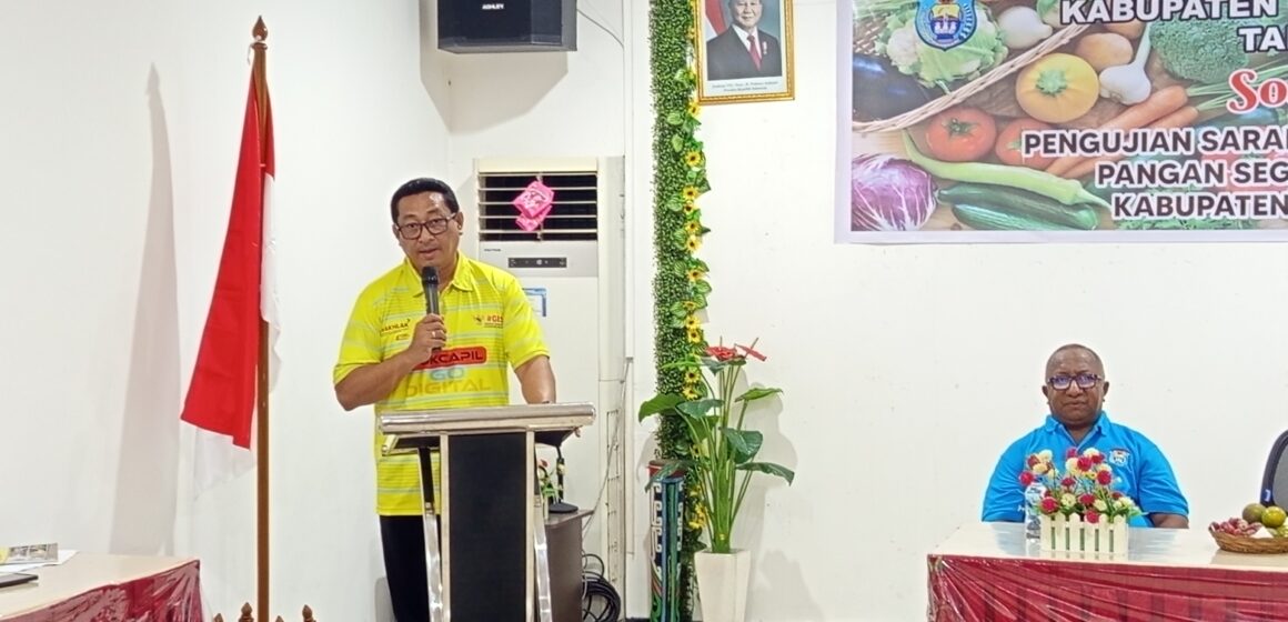 IMG_20251107_094242 Plt Sekda Yapen Hadiri Sosialisasi Pengujian Keamanan dan Mutu Pangan Segar